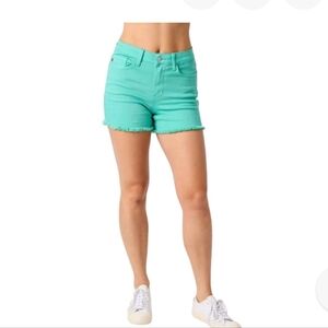 Judy Blue Mid Rise Garment Dyed Aqua Frayed Hem Shorts 150281 Size XL NWT